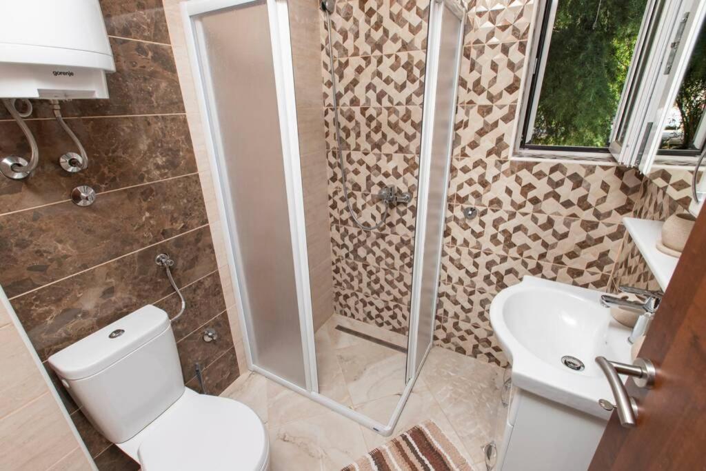 Apartment Milos Kotor Zewnętrze zdjęcie
