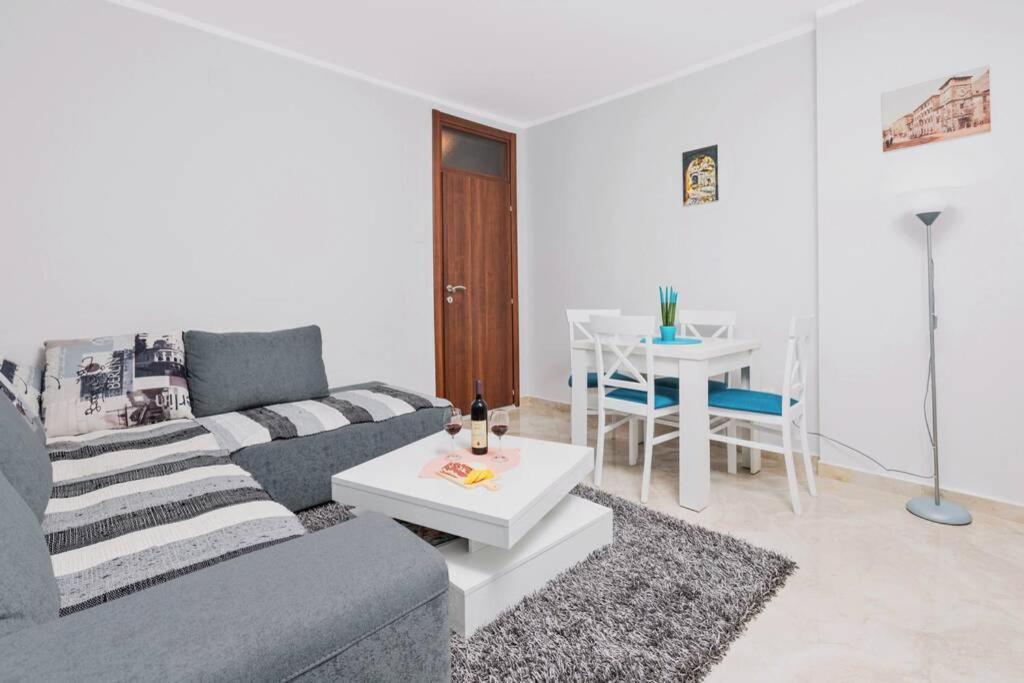 Apartment Milos Kotor Zewnętrze zdjęcie